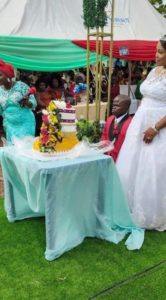 Photos: Dwarf Marries Second Wife In Delta State. Goes Viral 5 dwarf-marries-second-wife-in-delta-state