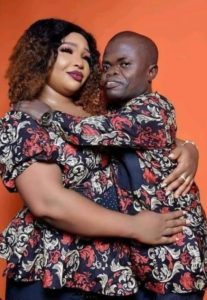 Photos: Dwarf Marries Second Wife In Delta State. Goes Viral 3 dwarf-marries-second-wife-in-delta-state
