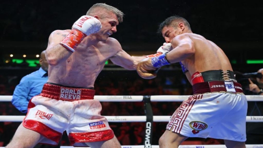 Liam Smith Defeats Jessie Vargas, Ending It In Ten Rounds 2 liam-smith-defeats-jessie-vargas