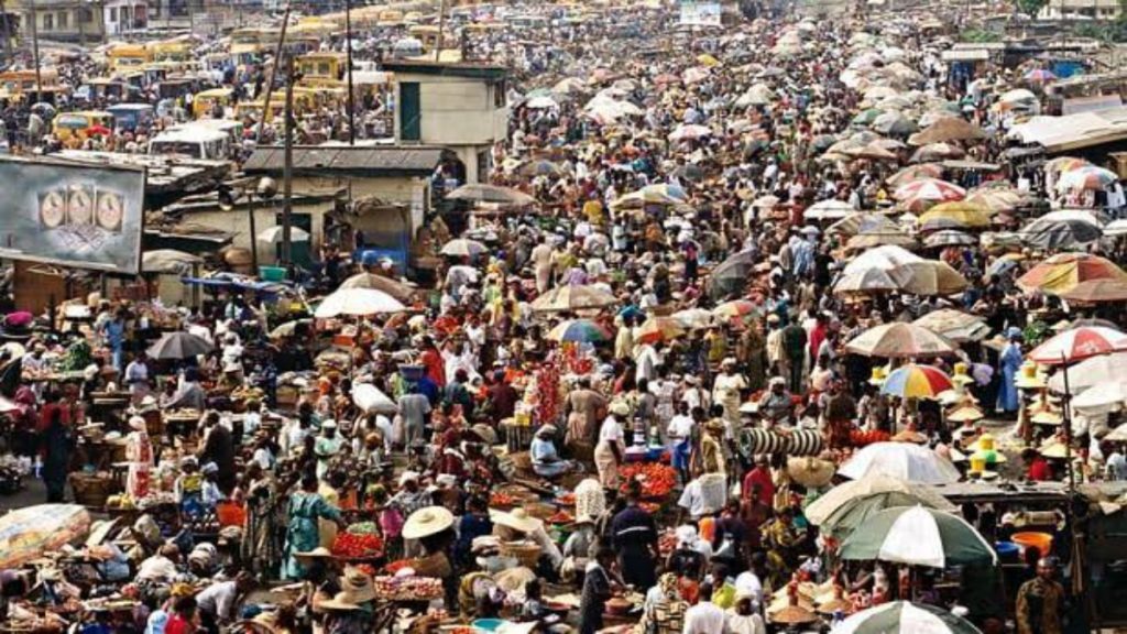 Igbo Traders In Alaba To Shut Down Market On Thursday To Obtain Their PVCs 2 alaba-traders-to-shut-market-down-on-thursday-to-obtain-their-pvcs