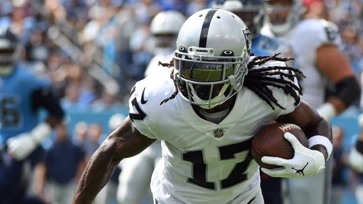 Raiders Wide Receiver Davante Adams Apologizes For Camera-man After A ...