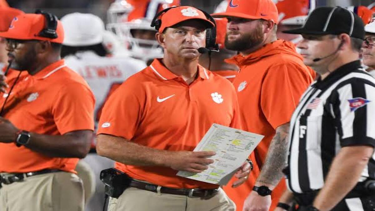 Clemson Kicker Puts Financial Career, NYC Transfer On Hold After Dabo ...