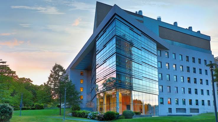 Video: Moment Dr. Ruth Gottesman Announced Albert Einstein College Of Medicine Tuition Free After Donating $1 Billion 2 images 2024 02 27T172855.796
