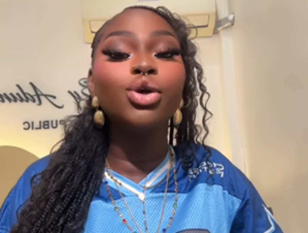 Nigerian Prostitute Mandy Kiss Fails Guiness World Record Of Having Sex With 100 Men In 24 Hours 2 Nigerian Prostitue Mandy Kiss Fails Guiness World Record Of Having Sex With 100 Men In 24 Hours