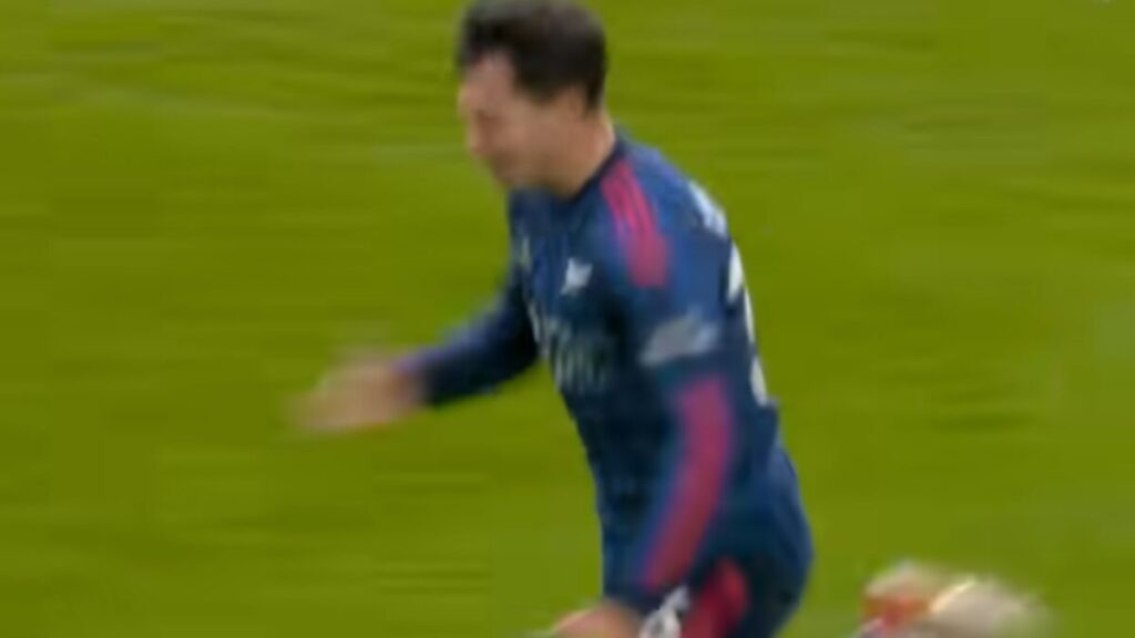 arsenal-defeats-leeds-united