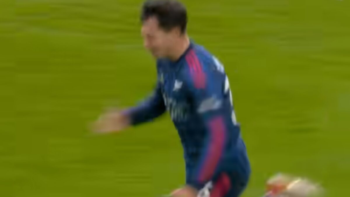 arsenal-defeats-leeds-united