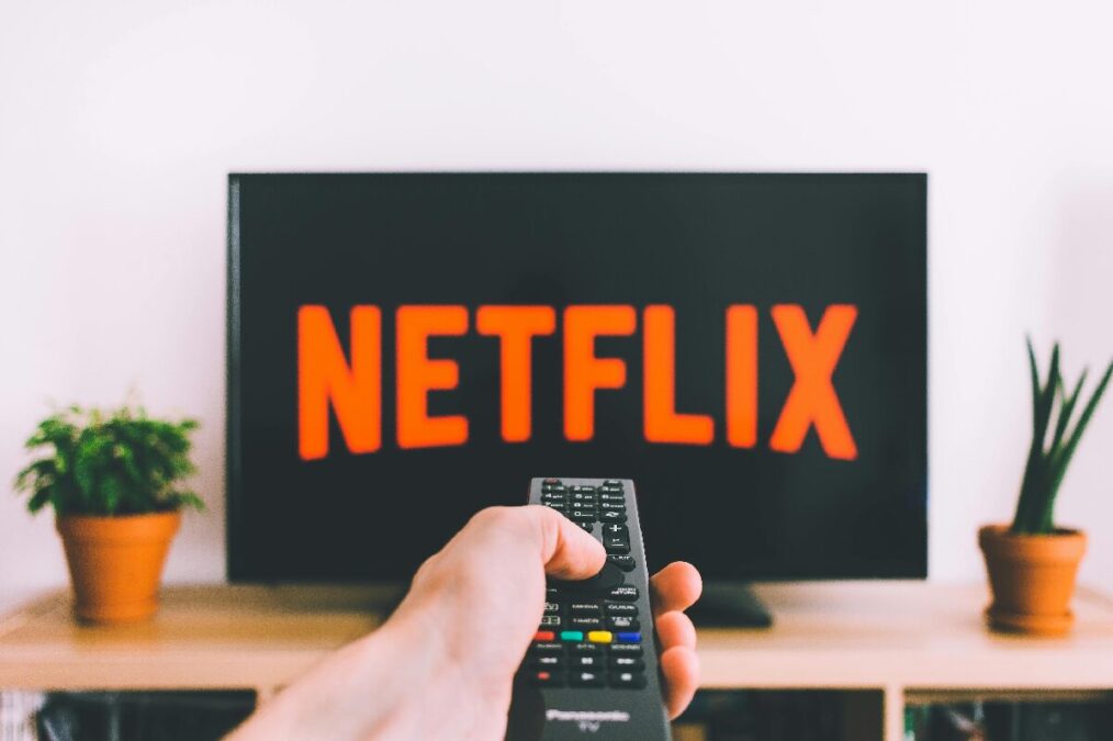 The Subscription Economy Mindset - Do Sports Bettors Think Like Netflix Users? 2 The Subscription Economy Mindset Do Sports Bettors Think Like Netflix Users