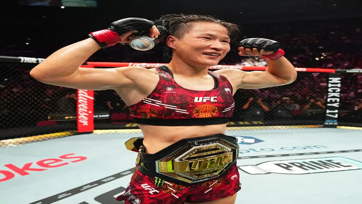 Zhang Weili Dominates Tatiana Suarez, Defends Title At UFC 312
